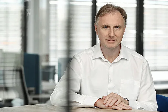 Dr. Guido Hoffmann
